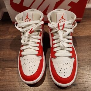 Air Jordan 1 Mid - Syracuse Orange